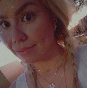 Meet your Posher, Marilyn